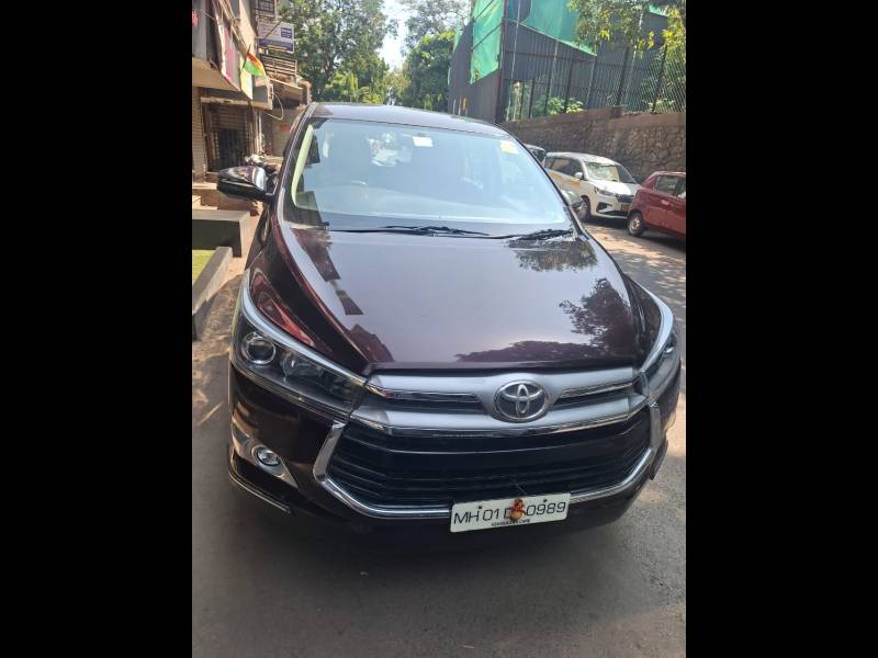 Toyota Innova Crysta 2.8 ZX AT 7 STR