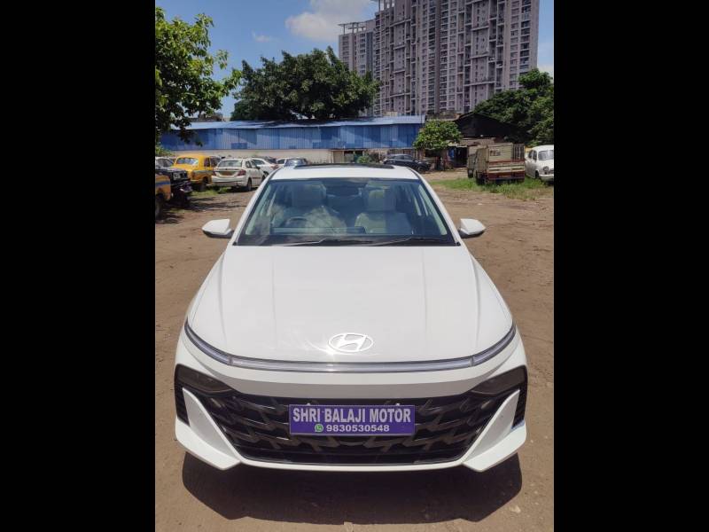 Hyundai Verna SX (O)1.5 Petrol MT