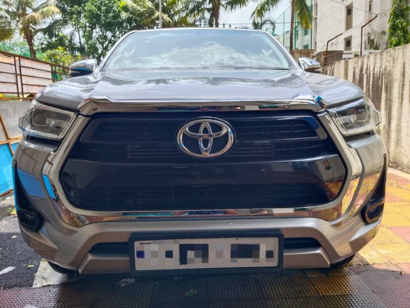 Toyota Hilux High 4X4 AT