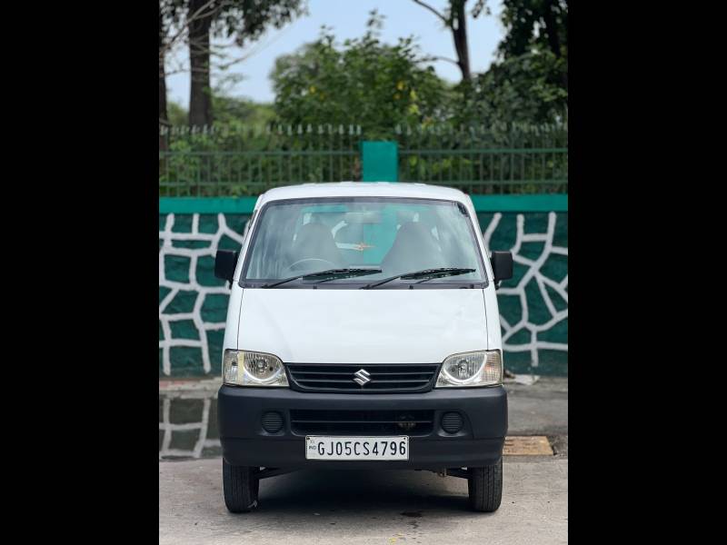 Maruti Suzuki Eeco 5 STR
