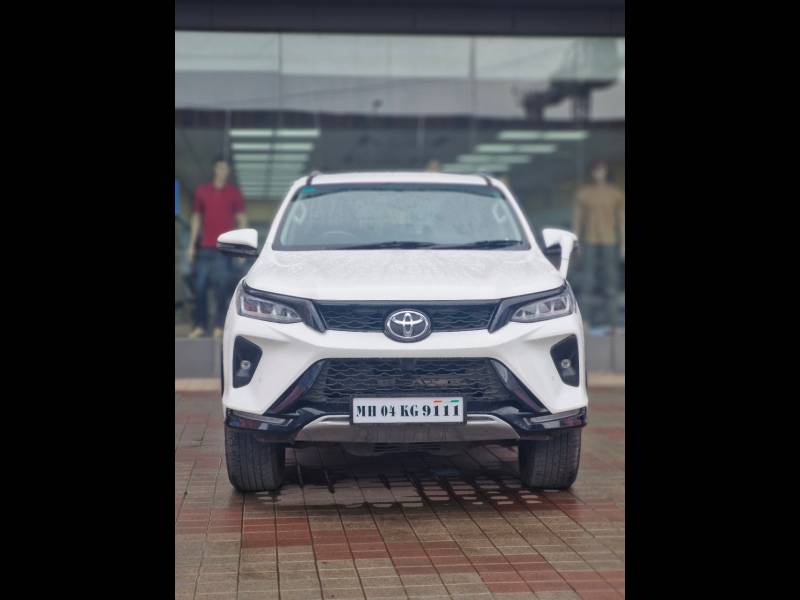 Toyota Fortuner 2.8 4x4 AT