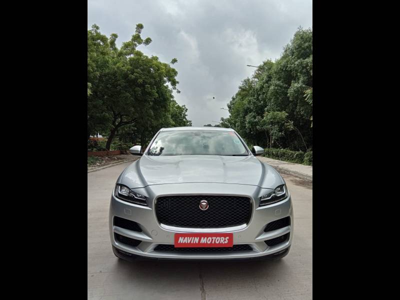 Jaguar F Pace Prestige
