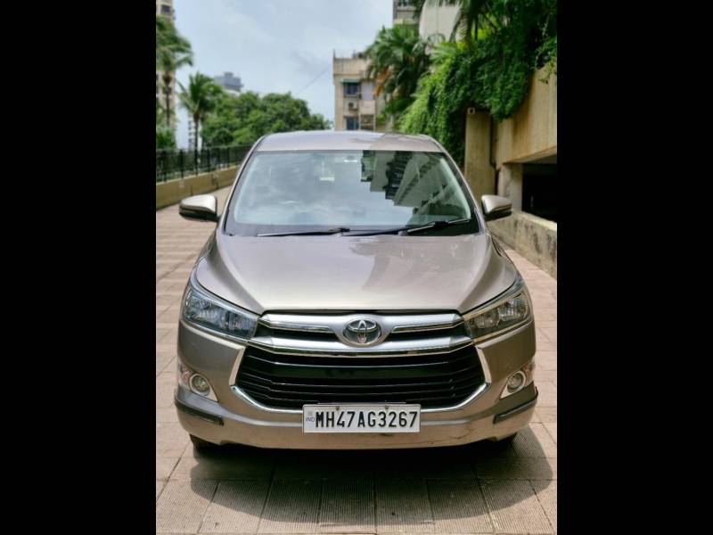 Toyota Innova Crysta 2.8 GX AT 8 STR