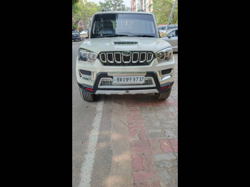Mahindra Scorpio S6 PLUS