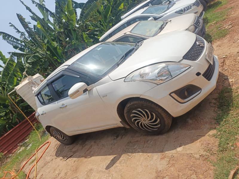 Maruti Suzuki Swift VXi