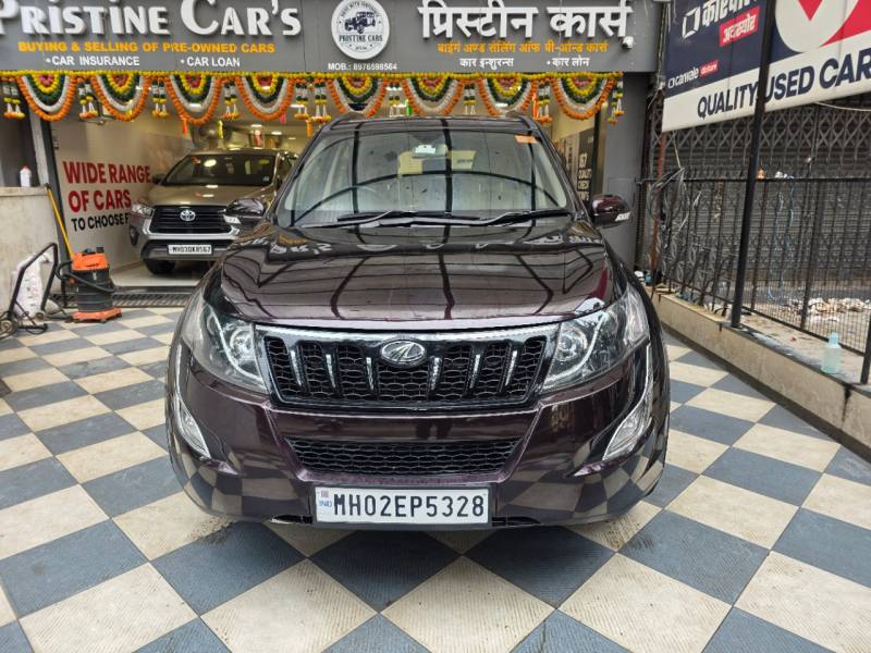Mahindra XUV500 W10 FWD