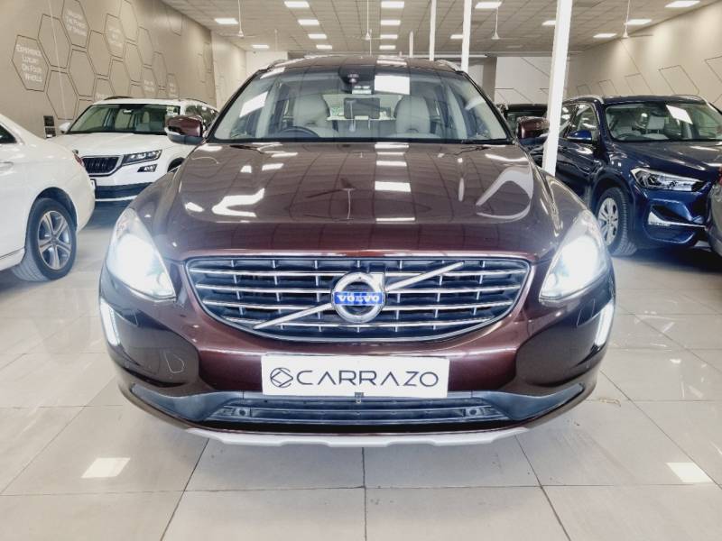 Volvo XC60 Momentum