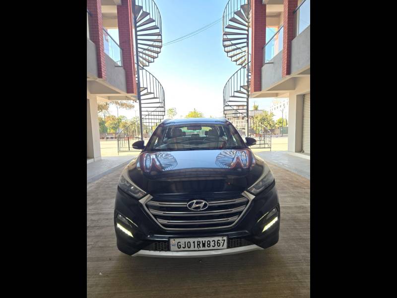 Hyundai Tucson 4WD AT GLS Diesel