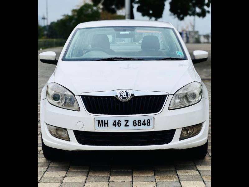 Skoda Rapid 1.6 MPI Elegance Plus AT