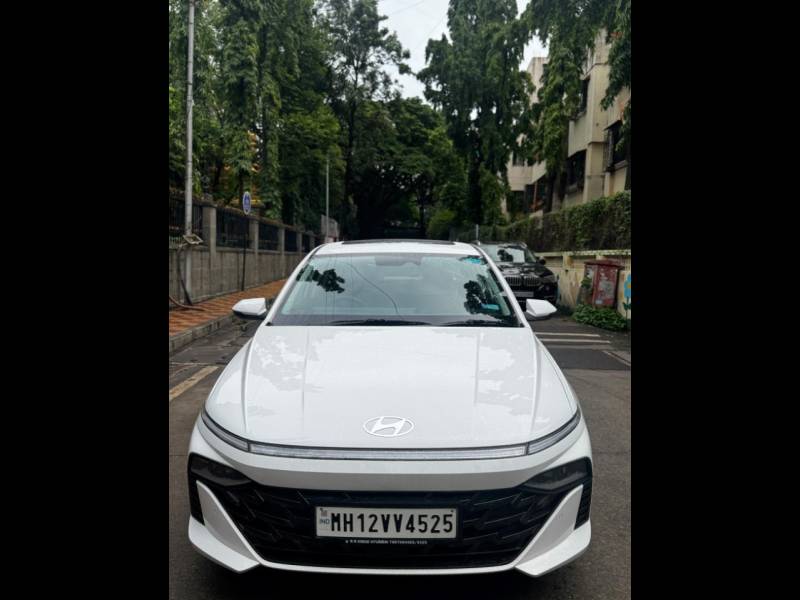 Hyundai Verna SX (O) 1.5 Petrol IVT