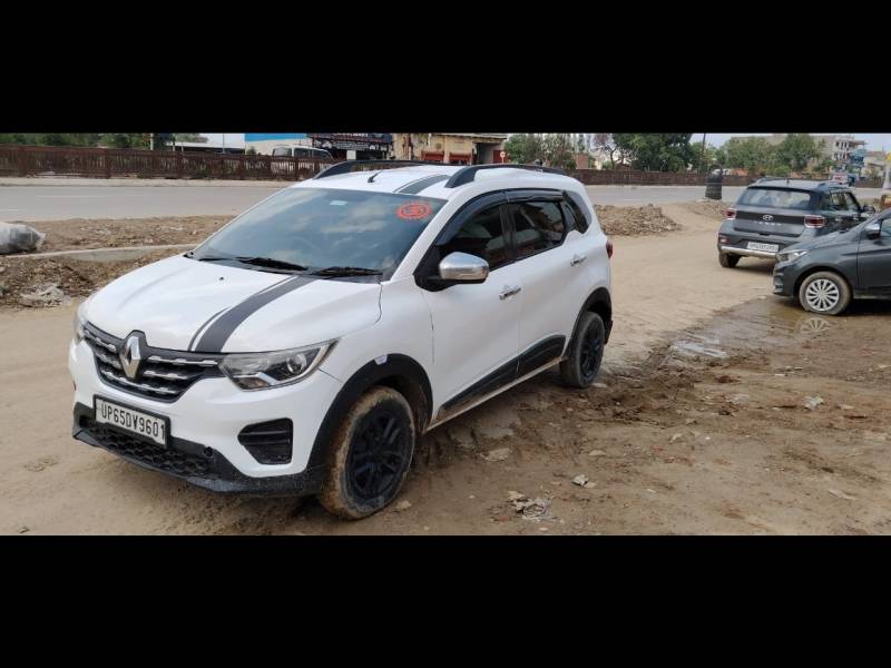Renault Triber RXL