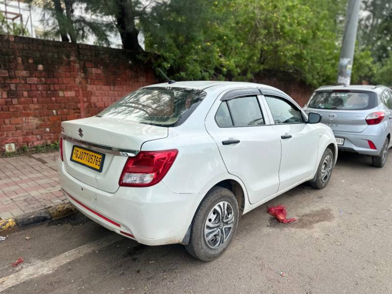 Maruti Suzuki Dzire VXi CNG