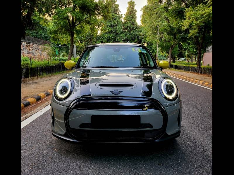 Mini Cooper SE Charged Edition