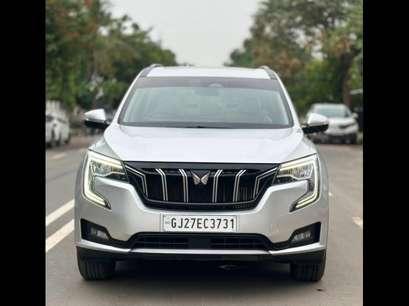 Mahindra XUV700 AX 7 Diesel MT 7 STR