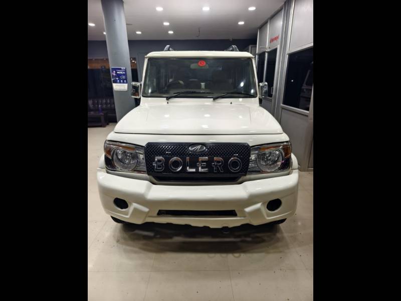 Mahindra Bolero SLX 4WD