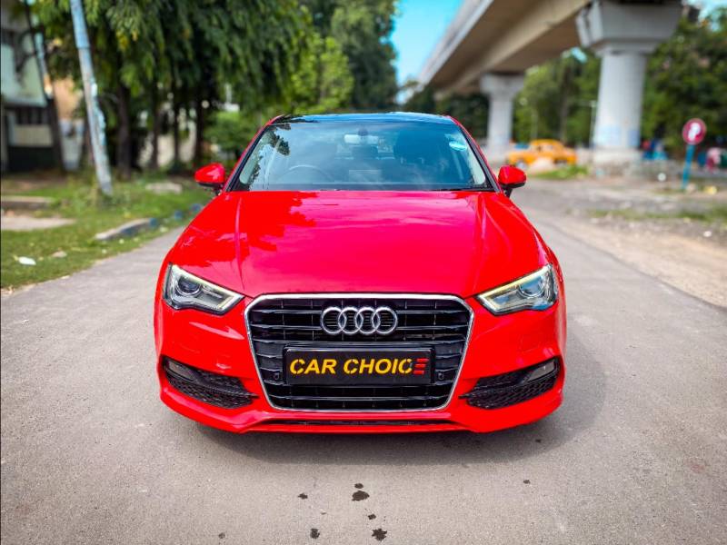 Audi A3 35 TDI Premium Plus + Sunroof