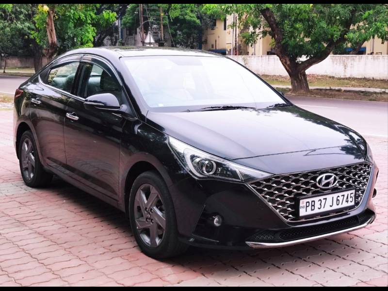 Hyundai Verna SX 1.5 CRDi