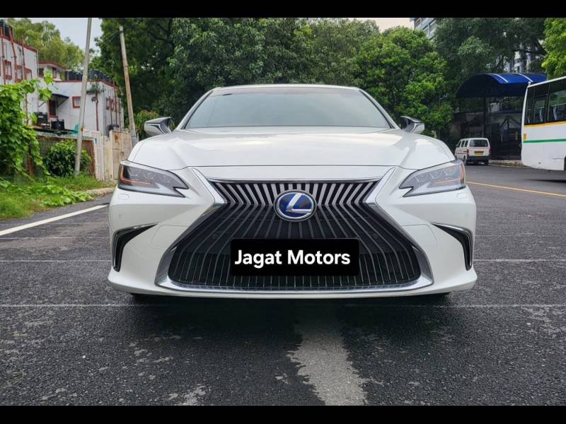 Lexus ES 300h Luxury