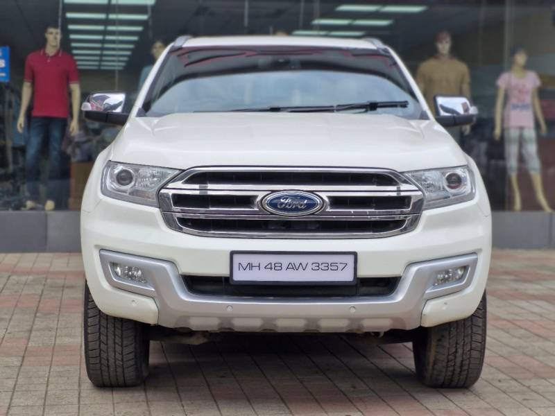 Ford Endeavour Titanium 3.2 4x4 AT