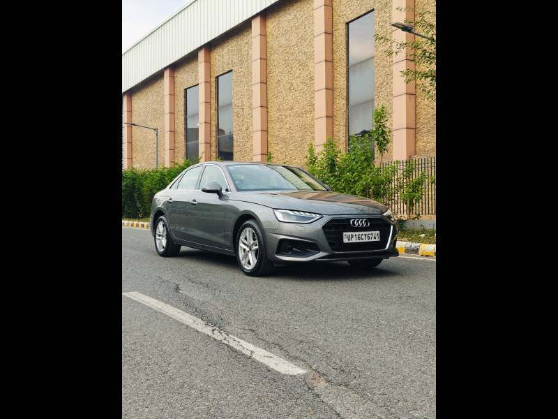 Audi A4 40 TFSI Premium Plus
