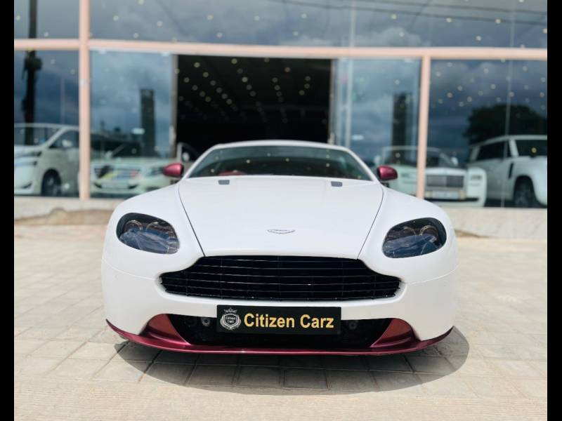 Aston Martin V8 Vantage Coupe