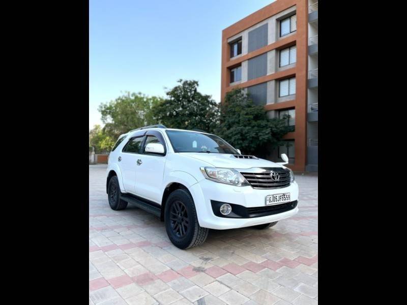 Toyota Fortuner 4x2 AT TRD Sportivo