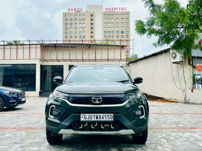 Tata Nexon XZA Plus (HS)