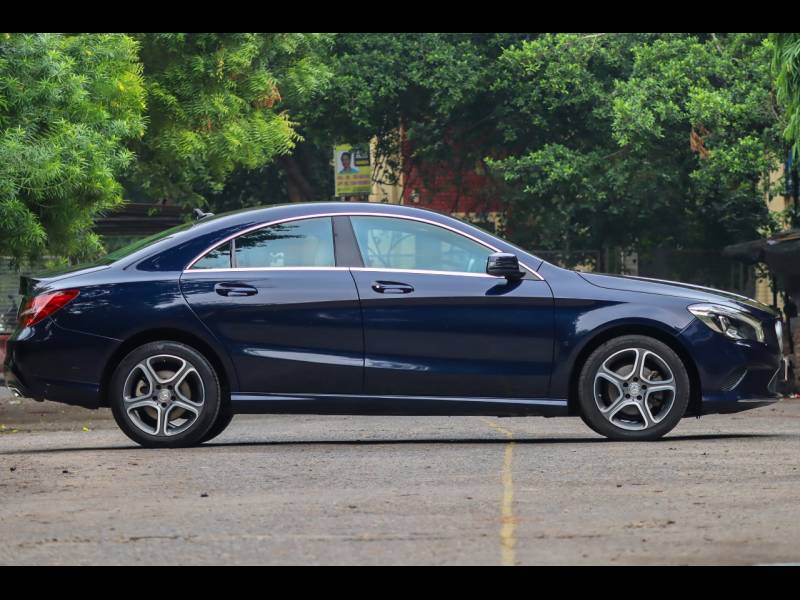 Mercedes Benz CLA Class 200 Sport