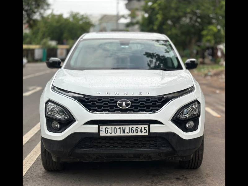 Tata Harrier XTA Plus Dark Edition
