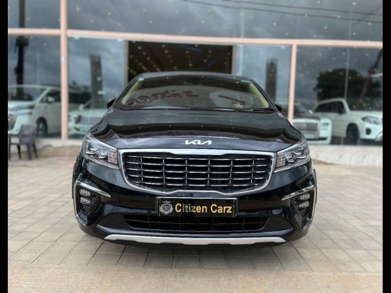 Kia Carnival Limousine Plus 7 STR