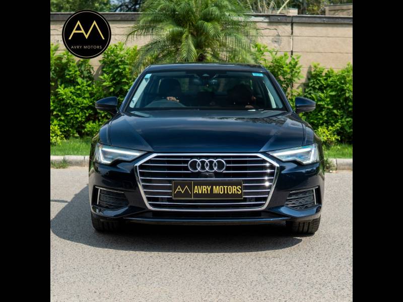 Audi A6 Technology 45 TFSI