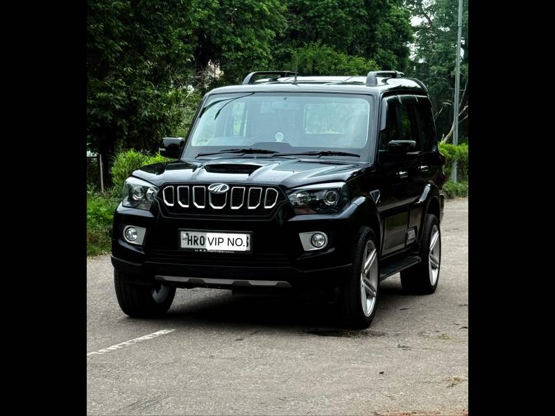 Mahindra Scorpio S11 2WD