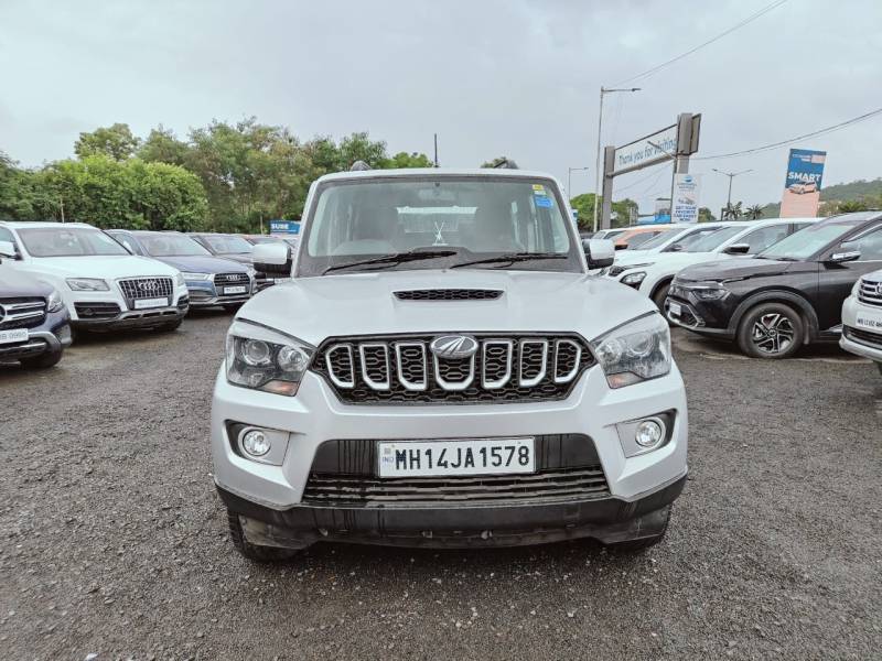 Mahindra Scorpio S9 2WD 7 STR