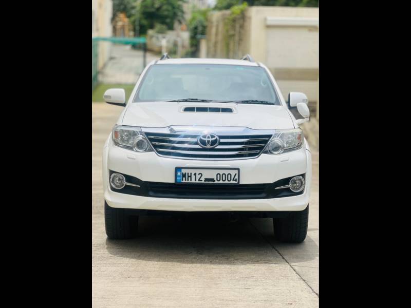 Toyota Fortuner 3.0 4x4 AT