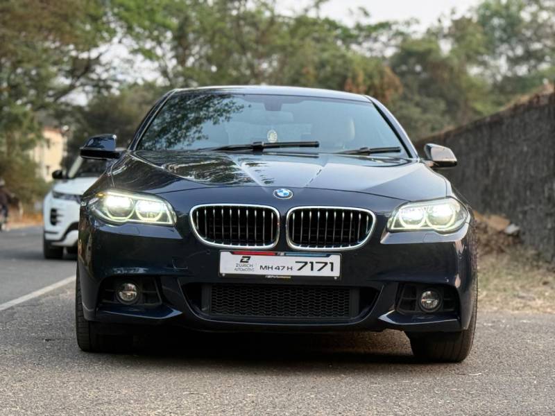 BMW 5 Series 530d Sedan M Sport