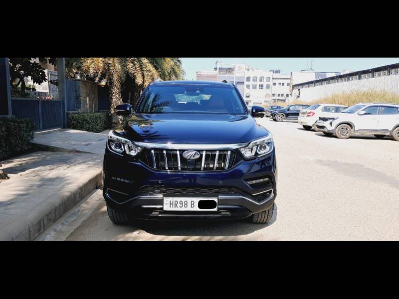 Mahindra Alturas G4 4WD AT