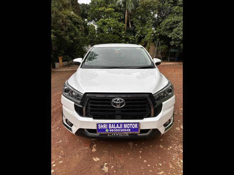 Toyota Innova Crysta VX 2.4 8 STR