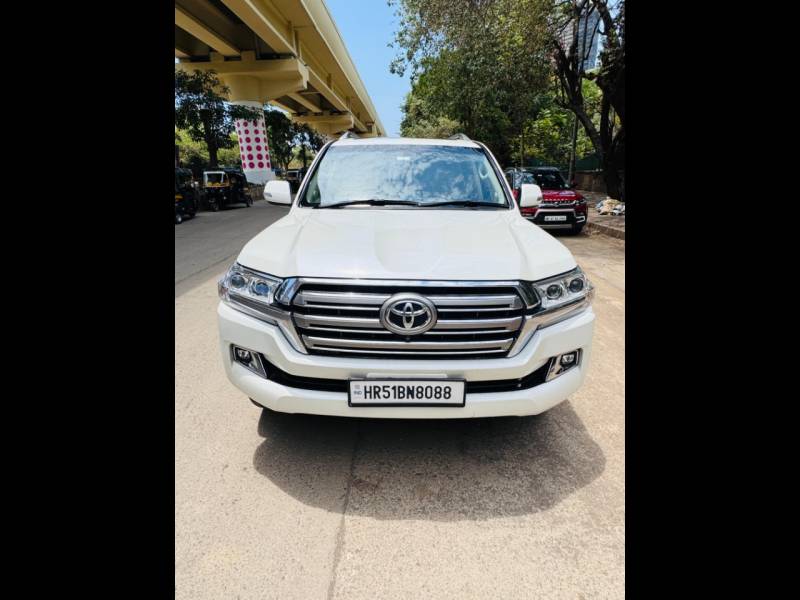 Toyota Land Cruiser LC200 VX