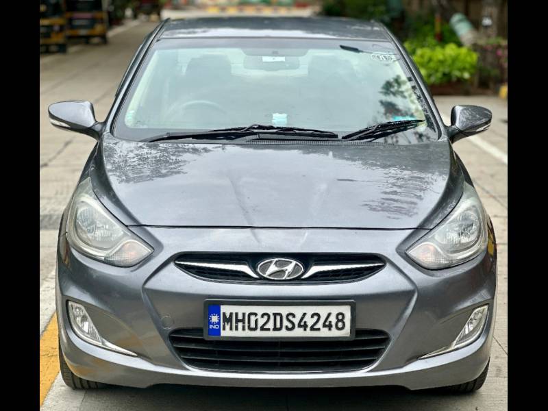 Hyundai Verna Fluidic 1.6 VTVT SX AT