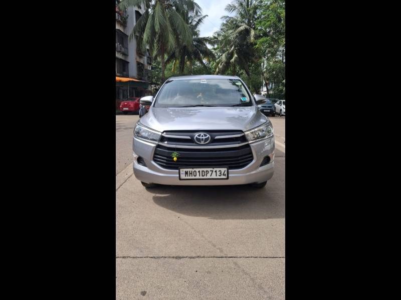 Toyota Innova Crysta 2.4 G 7 STR