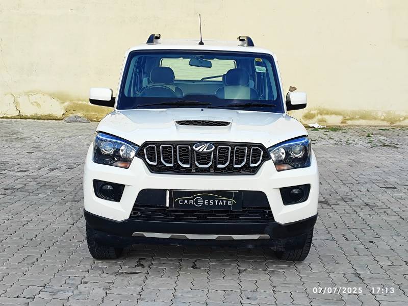 Mahindra Scorpio S7 140 2WD