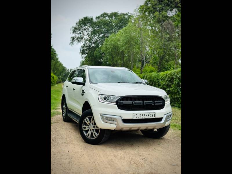 Ford Endeavour Titanium 3.2 4x4 AT