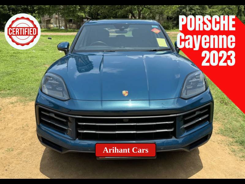 Porsche Cayenne Base
