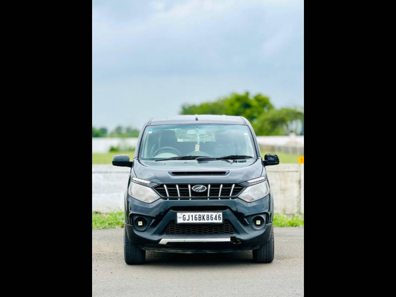 Mahindra NuvoSport N8