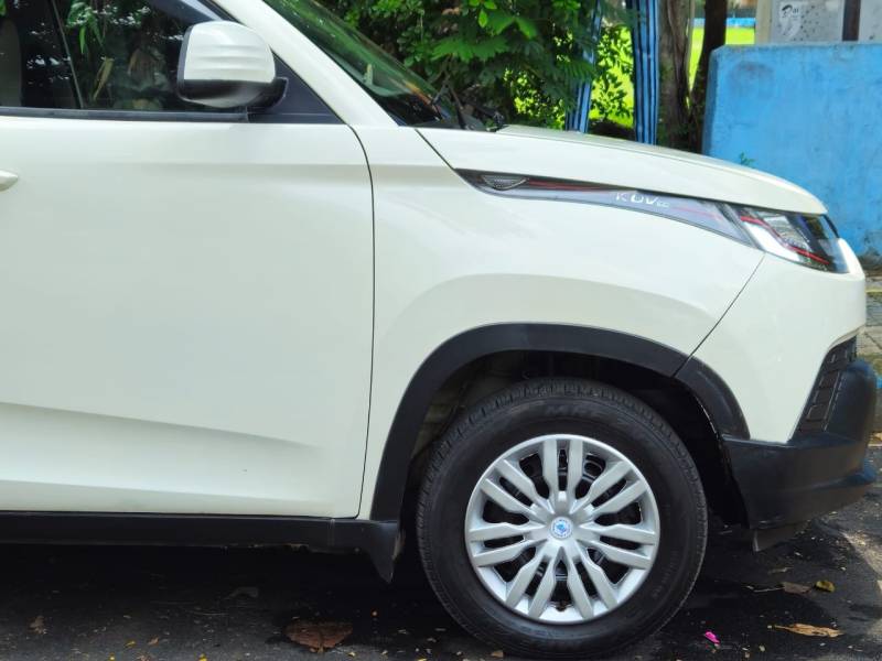 Mahindra KUV100 K4 Plus D 6 STR