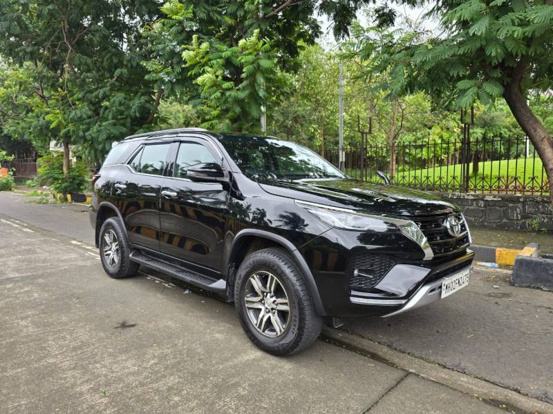 Toyota Fortuner 2.8 4x2 AT
