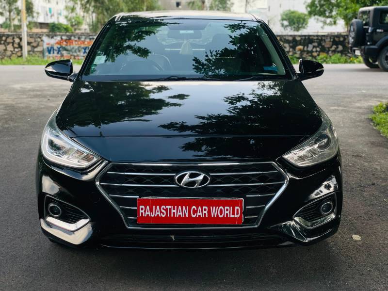 Hyundai Verna Fluidic 1.6 VTVT SX Opt