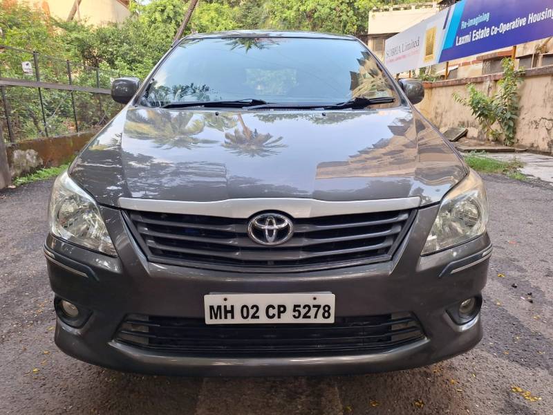 Toyota Innova 2.5 G1
