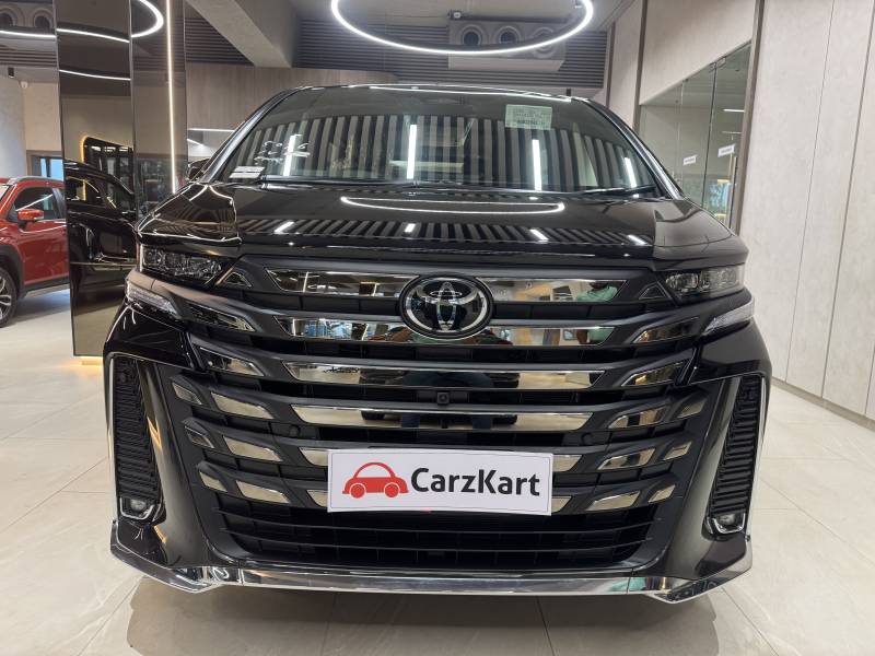 Toyota Vellfire VIP - Executive Lounge