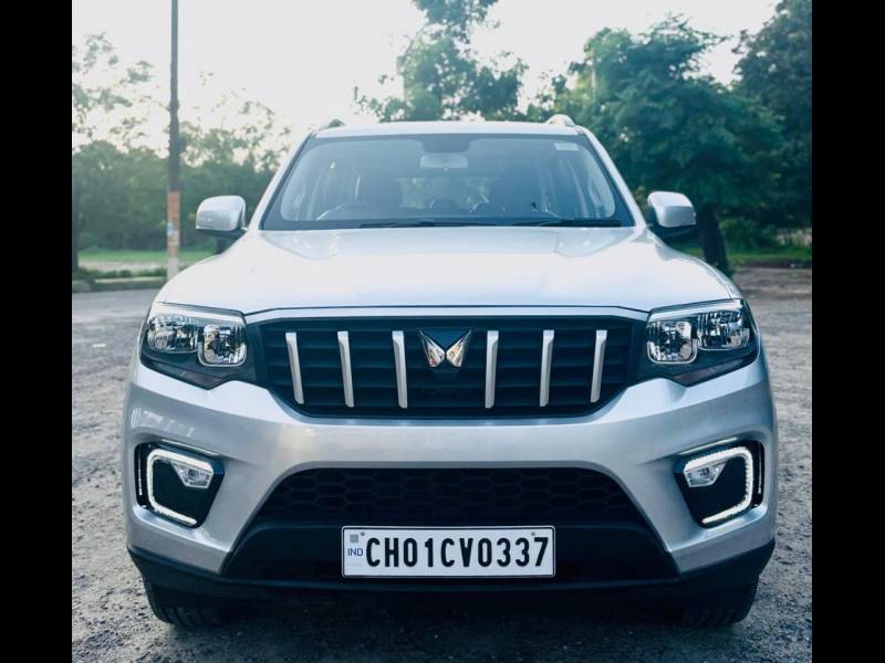 Mahindra Scorpio-N Z4 Diesel MT 2WD 7 STR